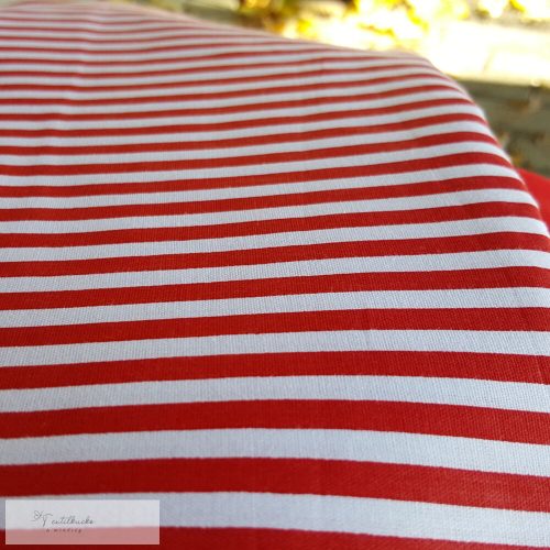 Piros-fehér csíkos pamutvászon